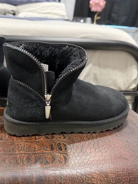 Ugg ankle boots